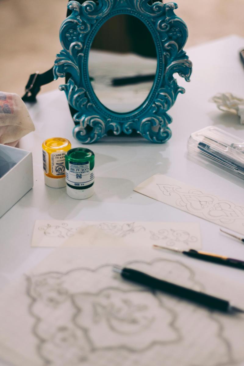 decoupage supplies